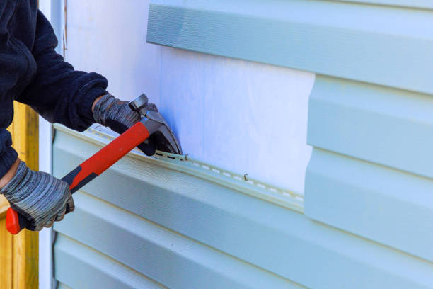 Reliable Siding Repair contractor in West Columbia, TX by Creative Siding